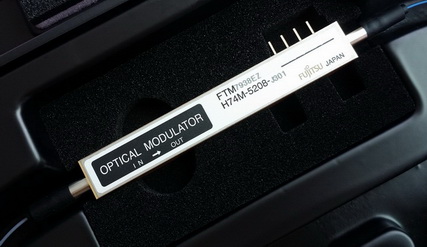 40G速率 Fujitsu富士通 光纤 强度调制器 FTM7938EZ 推挽
